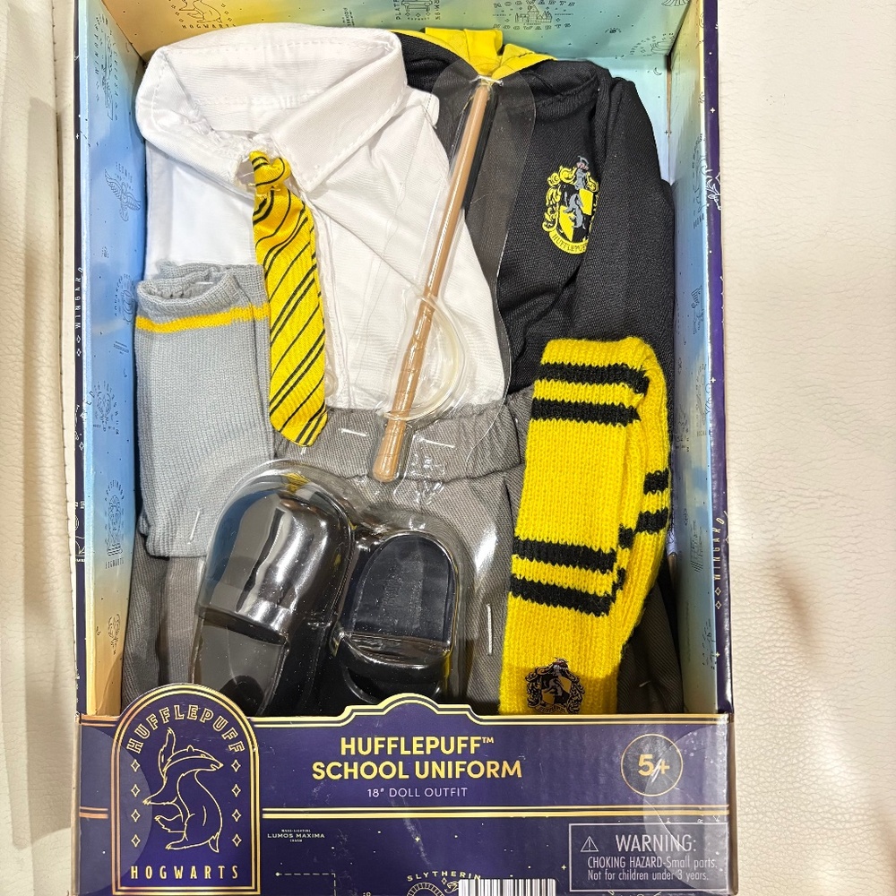 Harry Potter 18” Doll Hufflepuff School Uniform NEW My Life As